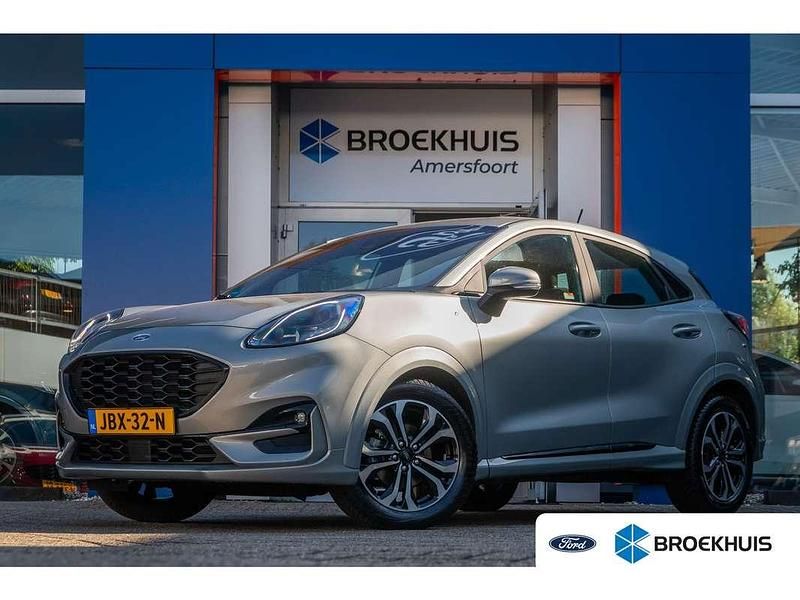 Grijs Gebruikt 2023 Ford Puma Premium SUV | € 18.400 (Goede deal) - Afbeelding 1/4