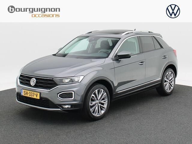 Grijs Gebruikt 2018 VW T-Roc Sportline SUV | € 21.850 (Iets duurder) - Afbeelding 1/4