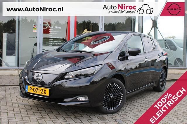 Zwart Gebruikt 2022 Nissan Leaf Tekna Hatchback | € 19.945 (Goede deal) - Afbeelding 1/4