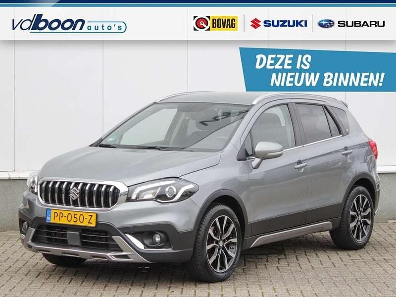 Grijs Gebruikt 2017 Suzuki SX4 S-Cross SUV | € 14.945 (Eerlijke prijs) - Afbeelding 1/4