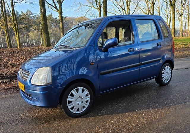 Blauw Occasion 2003 Opel Agila Hatchback | € 1.250 (Eerlijke prijs) - Afbeelding 1/4