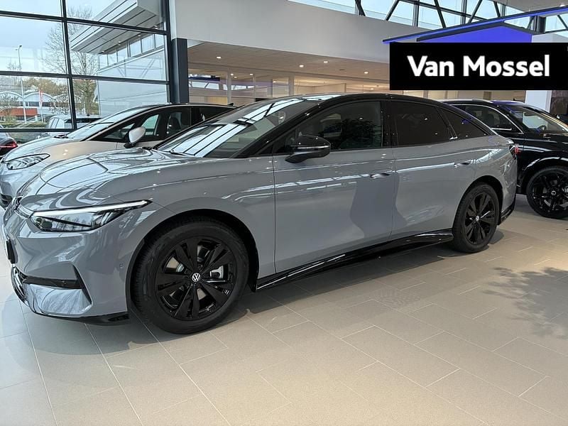 Grijs Nieuw 2025 VW ID.7 Pro Hatchback | € 53.990 (Goede deal) - Afbeelding 1/4