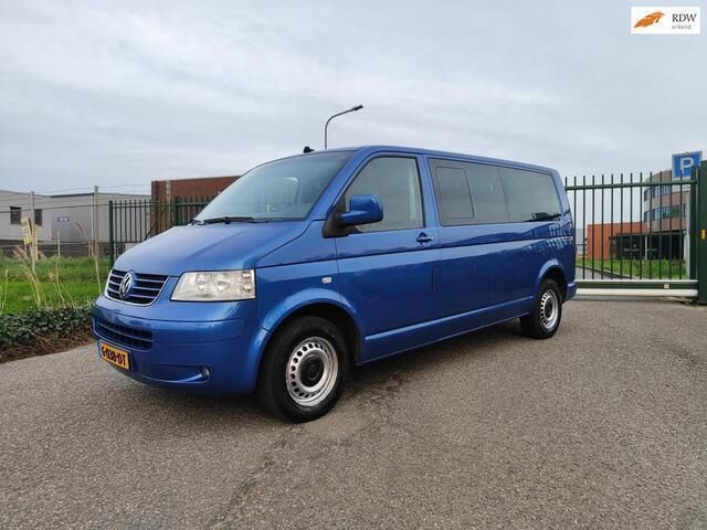 Blauw Gebruikt 2005 VW T5 Highline Van | € 7.499 - Afbeelding 1/4