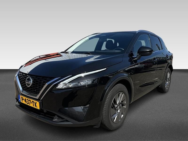Zwart Gebruikt 2022 Nissan Qashqai Acenta SUV | € 19.990 (Goede deal) - Afbeelding 1/4