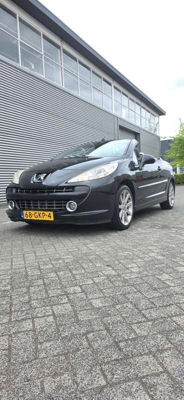 Zwart Gebruikt 2008 Peugeot 207 Roland Garros Cabriolet | € 2.950 (Eerlijke prijs) - Afbeelding 1/4