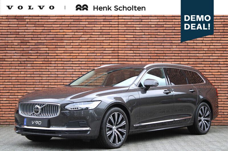 Grijs Gebruikt 2023 Volvo V90 Ultimate Stationwagen | € 57.750 (Eerlijke prijs) - Afbeelding 1/4