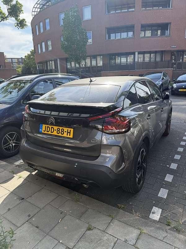 Occasion Citroën C4 Feel 131 PK (96 kW) 2022 Grijs Hatchback