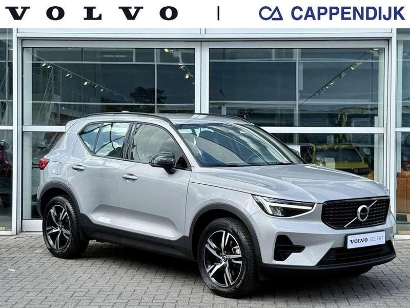Suv Gebruikt 2024 Volvo XC40 Plus SUV | € 42.900 (Eerlijke prijs) - Afbeelding 1/4