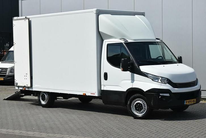Wit Gebruikt 2018 Iveco Daily Cabriolet | € 15.995 (Eerlijke prijs) - Afbeelding 1/4