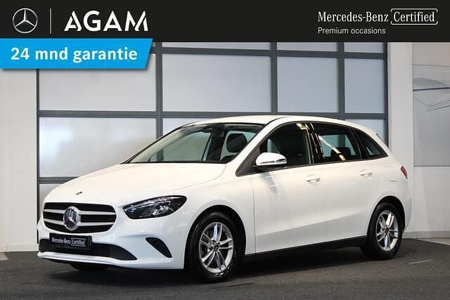 Wit Gebruikt 2020 Mercedes B180 Business MPV | € 24.450 (Eerlijke prijs) - Afbeelding 1/4