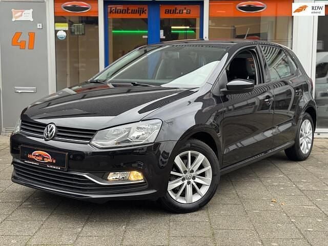 Zwart (metallic) Gebruikt 2015 VW Polo Comfortline Hatchback | € 7.950 (Goede deal) - Afbeelding 1/4