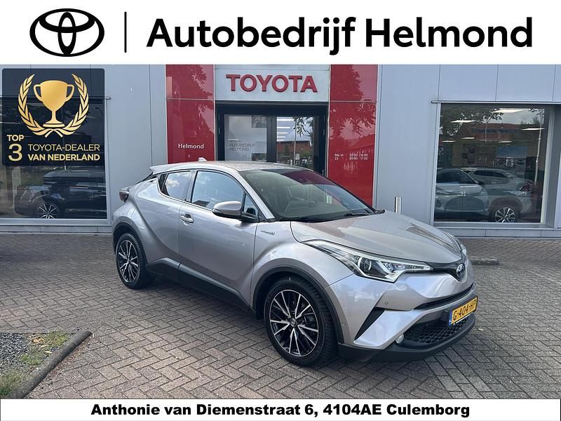 Grijs Gebruikt 2019 Toyota C-HR Executive SUV | € 20.999 (Eerlijke prijs) - Afbeelding 1/4