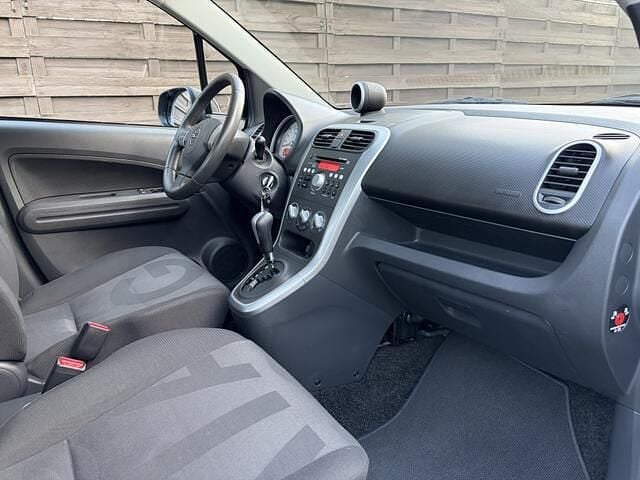 Occasion Opel Agila Edition 86 PK (63 kW) 2010 Zwart (metallic) Hatchback