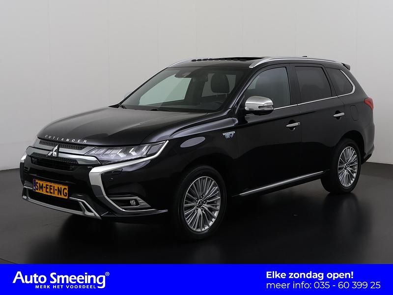 Zwart Gebruikt 2019 Mitsubishi Outlander Instyle SUV | € 26.395 (Iets duurder) - Afbeelding 1/4
