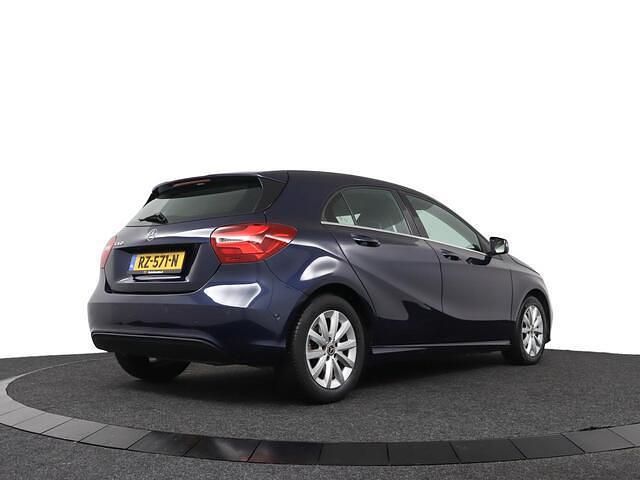 Occasion Mercedes A160 Ambition 102 PK (75 kW) 2018 Blauw Hatchback