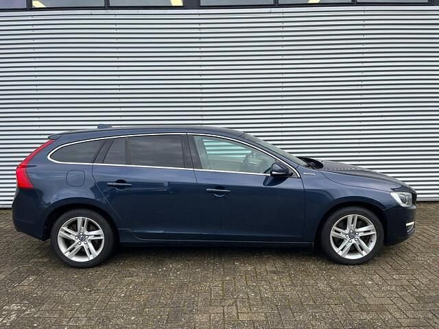 Occasion Volvo V60 Summum 215 PK (158 kW) 2015 Blauw Stationwagen