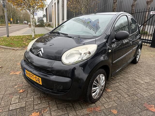 Zwart Occasion 2007 Citroën C1 Hatchback | € 1.799 (Eerlijke prijs) - Afbeelding 1/4