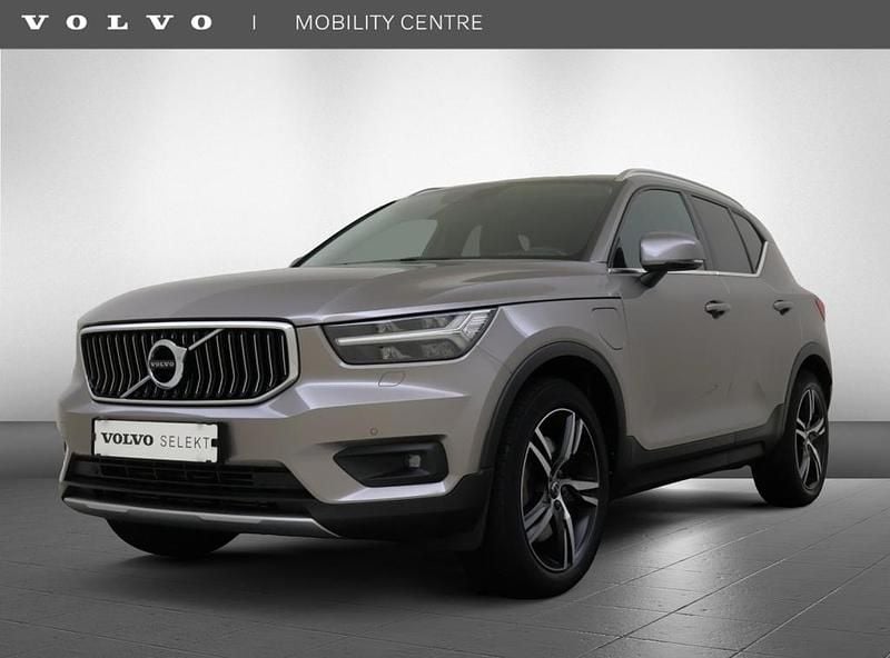 Grijs Gebruikt 2020 Volvo XC40 SUV | € 31.435 (Super prijs) - Afbeelding 1/4