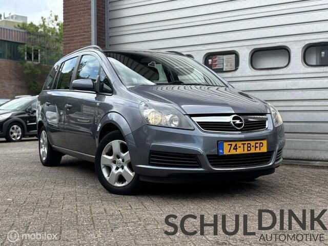 Grijs Gebruikt 2006 Opel Zafira Enjoy MPV | € 2.450 (Eerlijke prijs) - Afbeelding 1/4
