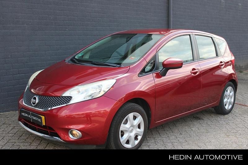 Rood Gebruikt 2014 Nissan Note Acenta MPV | € 6.280 (Eerlijke prijs) - Afbeelding 1/4
