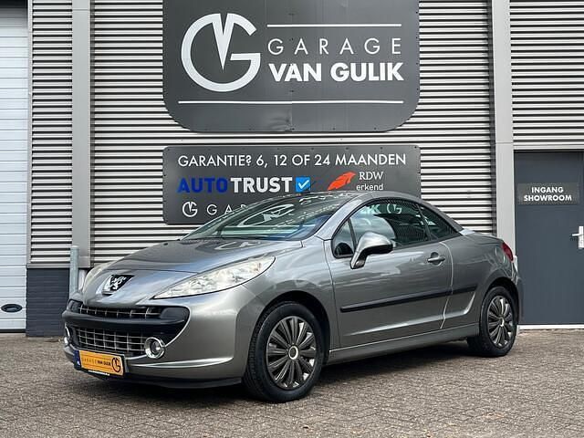 Grijs Gebruikt 2008 Peugeot 207 CC S Cabriolet | € 2.495 (Eerlijke prijs) - Afbeelding 1/3