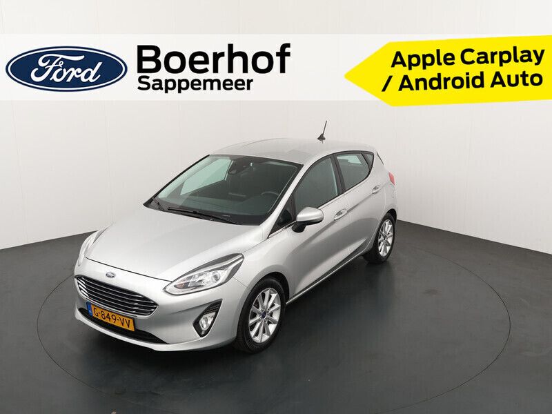 Grijs Gebruikt 2019 Ford Fiesta Titanium Hatchback | € 13.390 (Eerlijke prijs) - Afbeelding 1/4