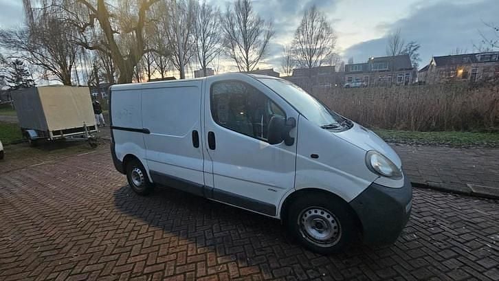 Occasion Opel Vivaro 82 PK (60 kW) 2001 Wit MPV