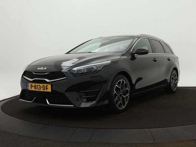 Occasion Kia Ceed GT-Line 2022 Zwart Hatchback