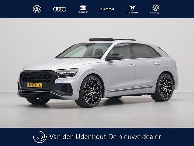 Grijs, metallic lak Gebruikt 2021 Audi Q8 S-Line SUV | € 67.940 (Super prijs) - Afbeelding 1/4