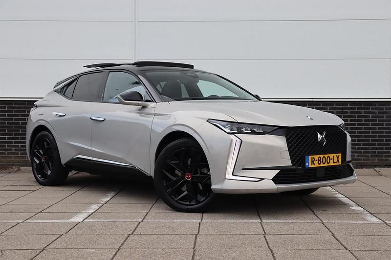 Occasion DS Automobiles DS4 Performance Line Plus 224 PK (164 kW) 2022 Grijs Hatchback