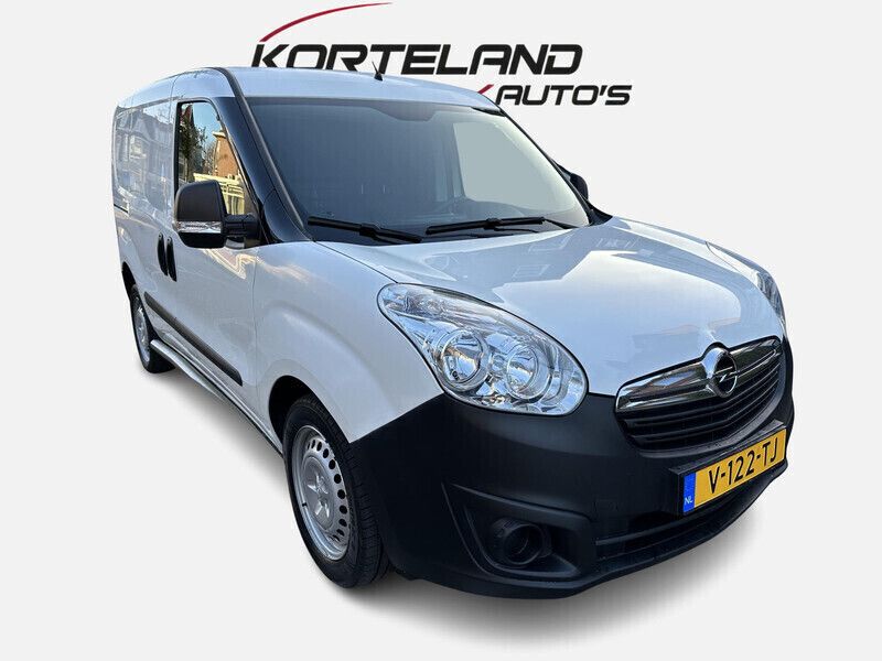 Wit Gebruikt 2018 Opel Combo Edition MPV | € 10.938 - Afbeelding 1/4