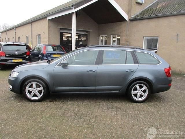 Occasion Skoda Octavia 2014 Grijs Hatchback