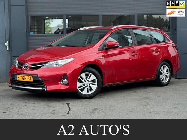 Rood Gebruikt 2014 Toyota Auris Touring Sports Stationwagen | € 7.250 (Eerlijke prijs) - Afbeelding 1/4