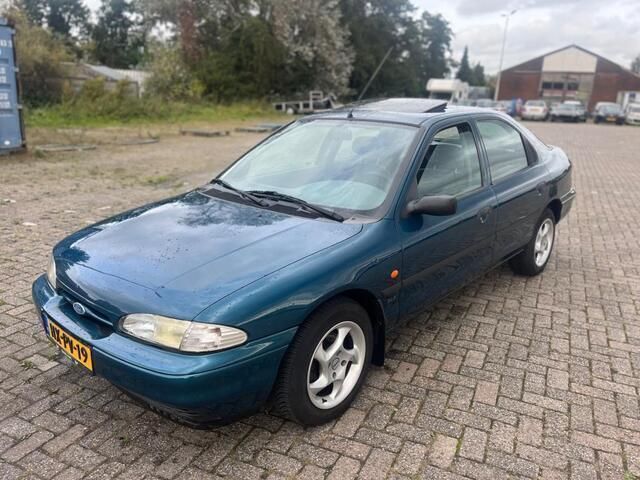 Occasion Ford Mondeo 111 PK (81 kW) 1994 Blauw