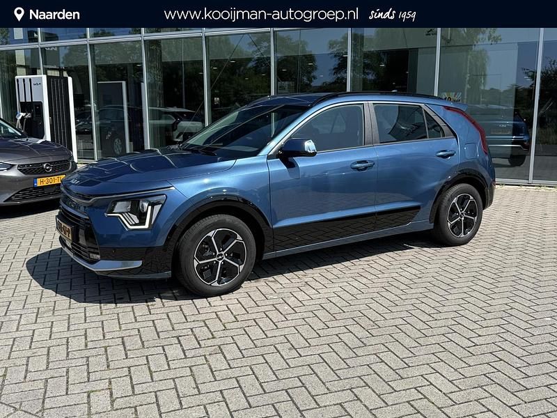 Mineral blue Gebruikt 2024 Kia Niro SUV | € 33.900 (Eerlijke prijs) - Afbeelding 1/4
