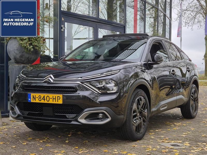 Zwart Gebruikt 2021 Citroën C4 PureTech SUV | € 19.990 (Iets duurder) - Afbeelding 1/3
