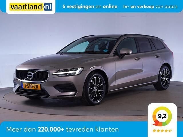 Grijs, metallic lak Gebruikt 2020 Volvo V60 Momentum Stationwagen | € 22.445 (Goede deal) - Afbeelding 1/3