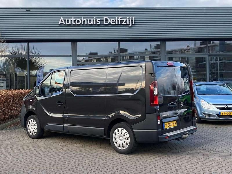 Occasion Opel Vivaro 121 PK (88 kW) 2019 Zwart (metallic) MPV
