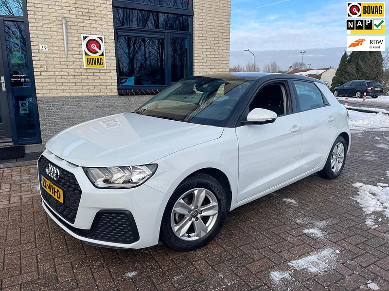Wit Gebruikt 2019 Audi A1 Proline Hatchback | € 15.995 (Iets duurder) - Afbeelding 1/4