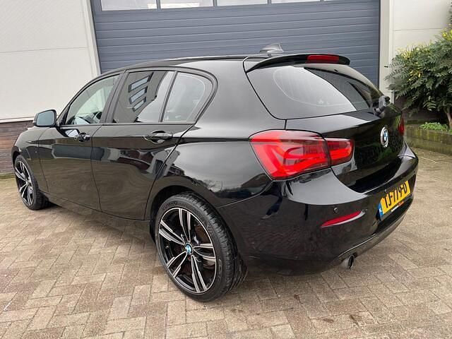 Occasion BMW 118 136 PK (100 kW) 2016 Zwart (metallic) Hatchback