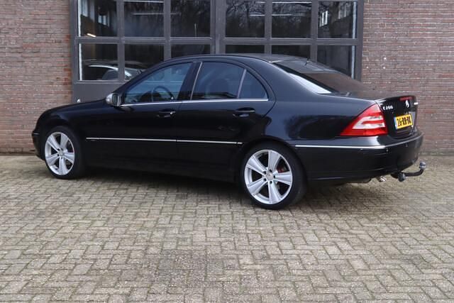 Occasion Mercedes C200 163 PK (119 kW) 2005 Zwart Sedan