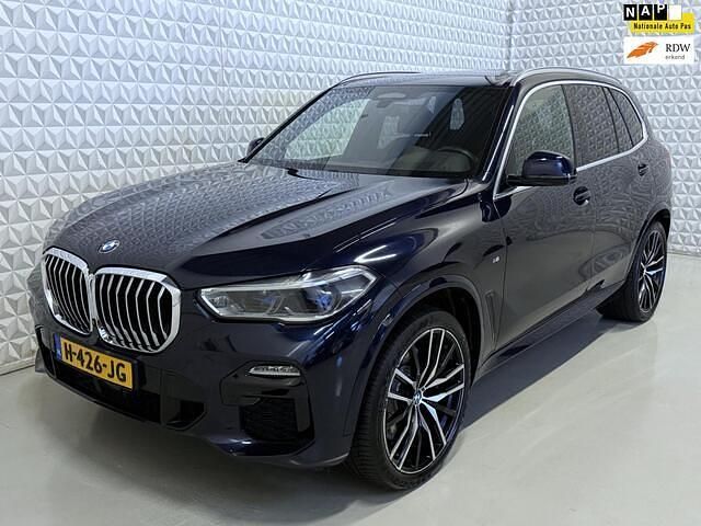 Blauw Occasion 2020 BMW X5 Executive SUV | € 59.999 (Goede deal) - Afbeelding 1/4