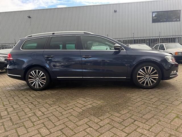 Occasion VW Passat Highline 161 PK (118 kW) 2014 Blauw Stationwagen
