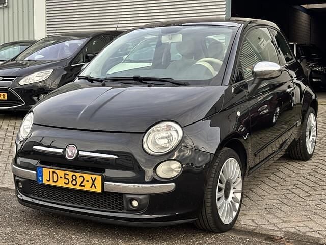Zwart (metallic) Gebruikt 2013 Fiat 500 Lounge Hatchback | € 4.990 (Goede deal) - Afbeelding 1/4