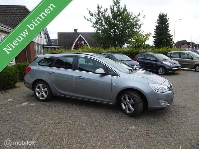 Occasion Opel Astra Edition 140 PK (102 kW) 2012 Grijs Stationwagen