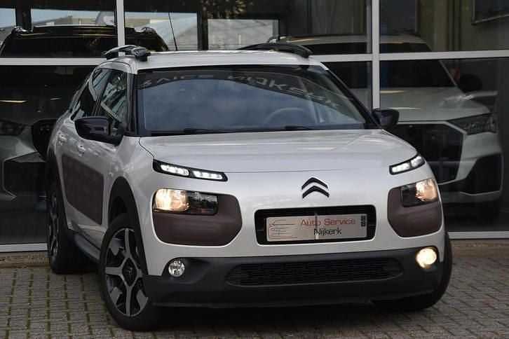 Gebruikt 2015 Citroën C4 Cactus PureTech Hatchback | € 6.250 (Eerlijke prijs) - Afbeelding 1/4