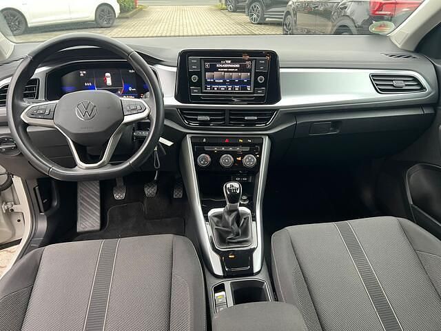 Occasion VW T-Roc Life 111 PK (81 kW) 2022 Beige SUV