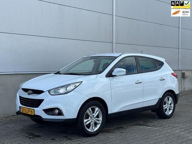 Wit Gebruikt 2010 Hyundai ix35 Style SUV | € 7.499 (Eerlijke prijs) - Afbeelding 1/4