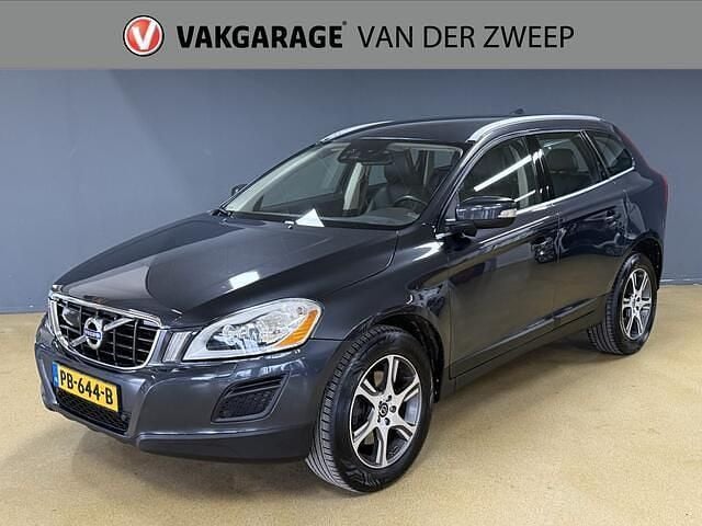Zwart Gebruikt 2011 Volvo XC60 Summum SUV | € 7.950 (Goede deal) - Afbeelding 1/4