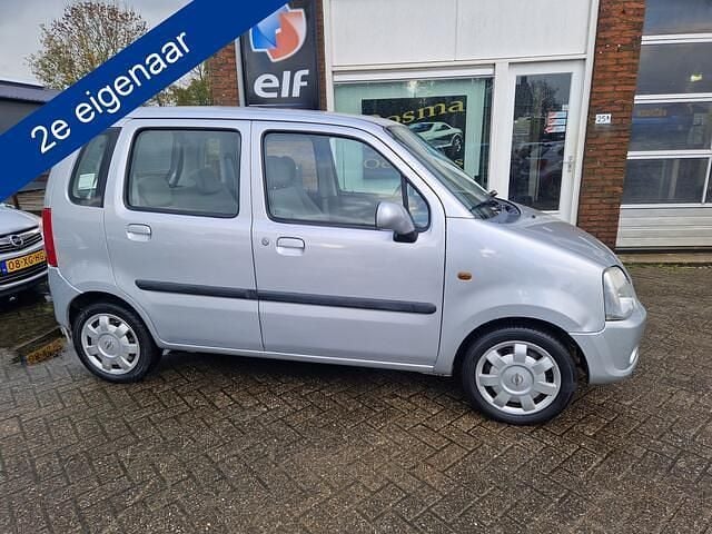 Grijs Gebruikt 2006 Opel Agila S Hatchback | € 1.555 (Eerlijke prijs) - Afbeelding 1/4